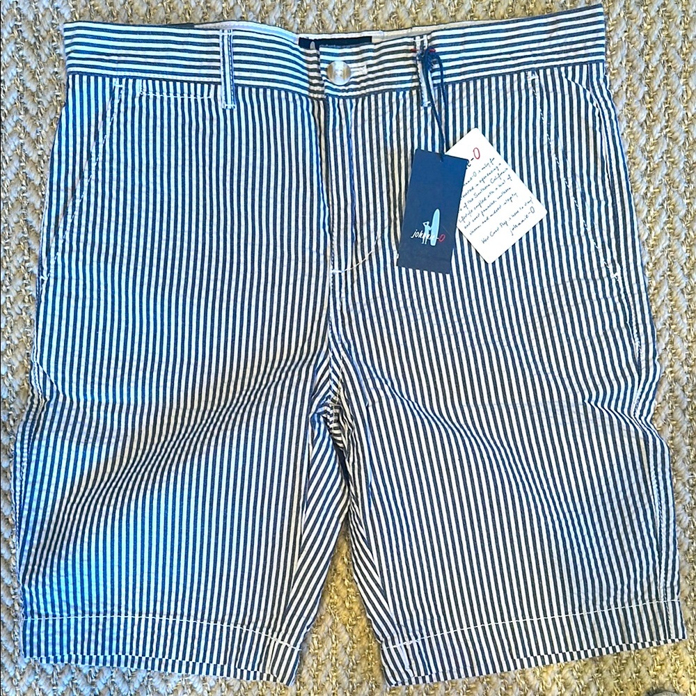 JOHNNIE-O seersucker shorts size 16 boys
